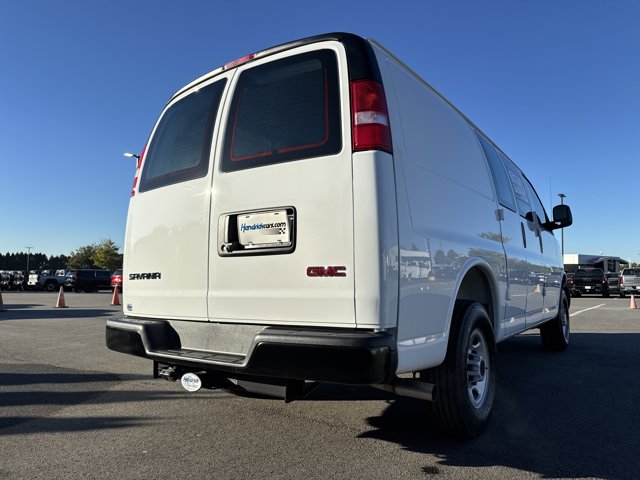 New 2025 GMC Savana 3500 Empty Cargo Van - photo 8