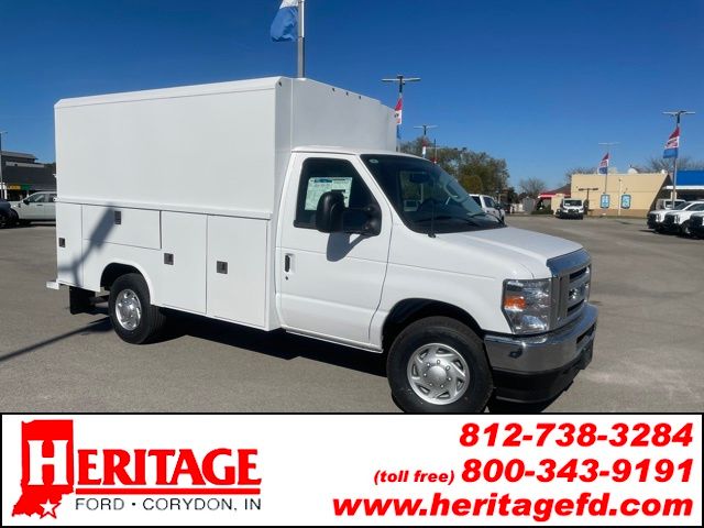 New 2025 Ford E-350 - photo 1