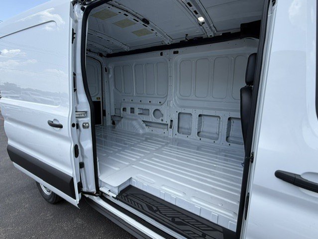 New 2026 Ford Transit 250 Medium Roof Empty Cargo Van - photo 9