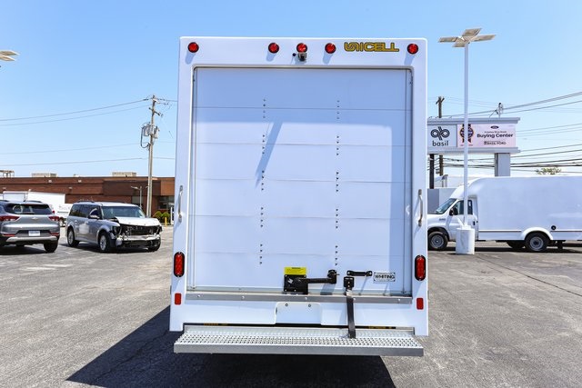 New 2026 Ford E-350 Cutaway - photo 9