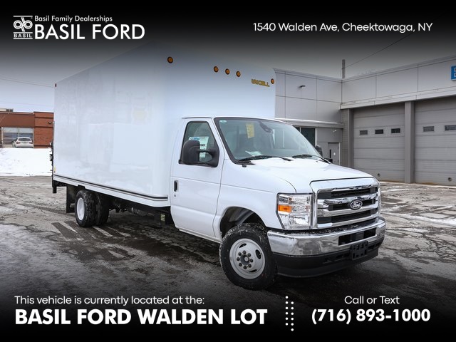 New 1996 Ford E-450 - photo 1