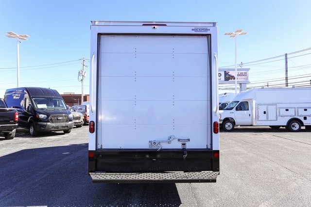 New 2026 Ford E-350 Cutaway - photo 9