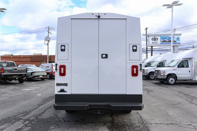 New 2026 Ford E-350 Cutaway - photo 9