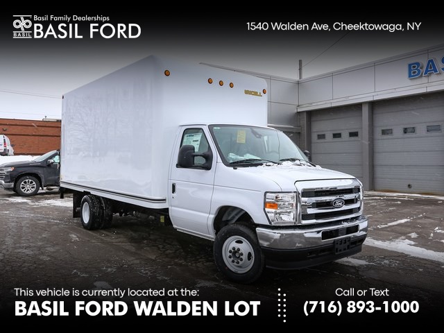 New 1996 Ford E-450 - photo 1