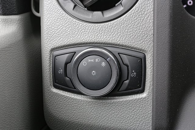 New 1996 Ford E-450 Cutaway - photo 24
