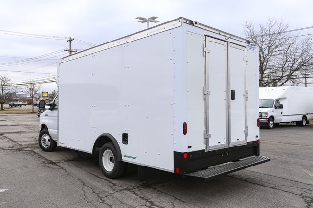 New 2026 Ford E-350 Cutaway - photo 8