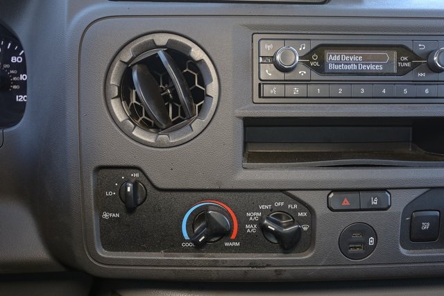 Used 2024 Ford E-350 Cutaway - photo 20