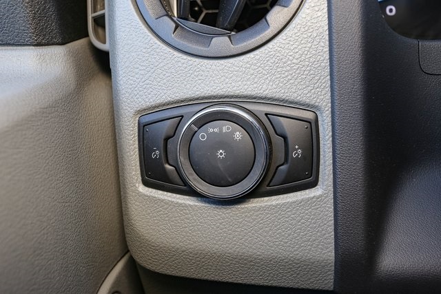 Used 2024 Ford E-350 Cutaway - photo 26
