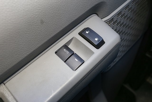 Used 2024 Ford E-350 Cutaway - photo 27