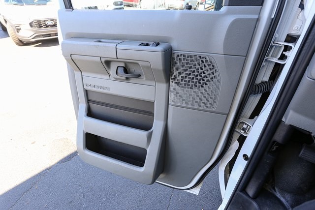 Used 2024 Ford E-350 Cutaway - photo 28