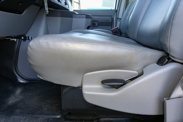 Used 2024 Ford E-350 Cutaway - photo 29