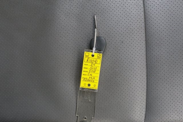 Used 2024 Ford E-350 Cutaway - photo 31