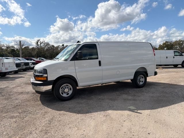 New 2026 Chevrolet Express 2500 Empty Cargo Van - photo 3