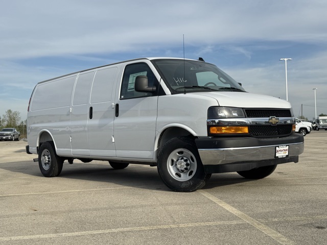 New 2025 Chevrolet Express 2500 - photo 2