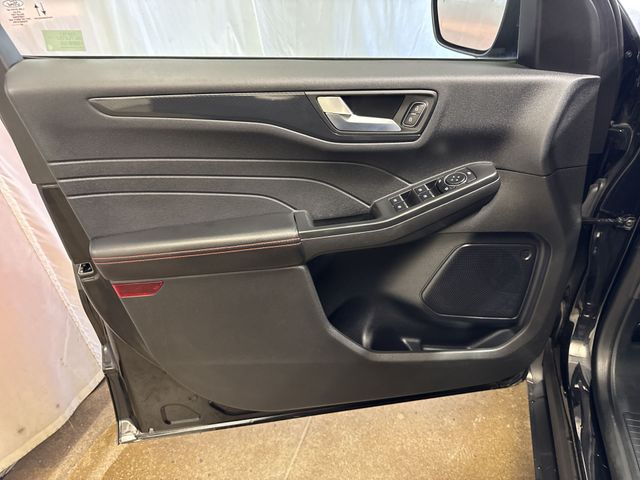 Used 2023 Ford Escape ST-Line - photo 21