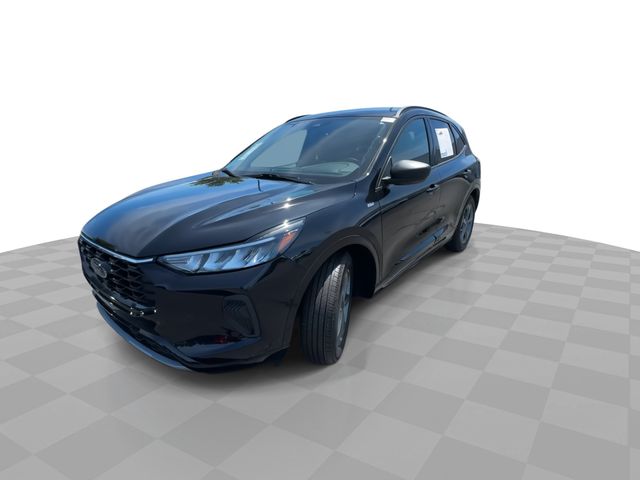 Used 2023 Ford Escape ST-Line - photo 4
