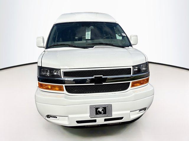 New 2025 Chevrolet Express 2500 - photo 2