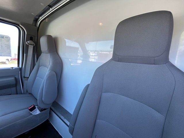 New 2025 Ford E-450 Cutaway - photo 28