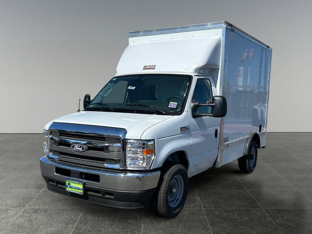 New 2026 Ford E-350 - photo 2