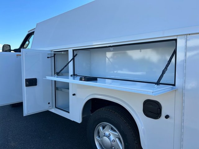 New 2026 Ford E-350 Cutaway - photo 11