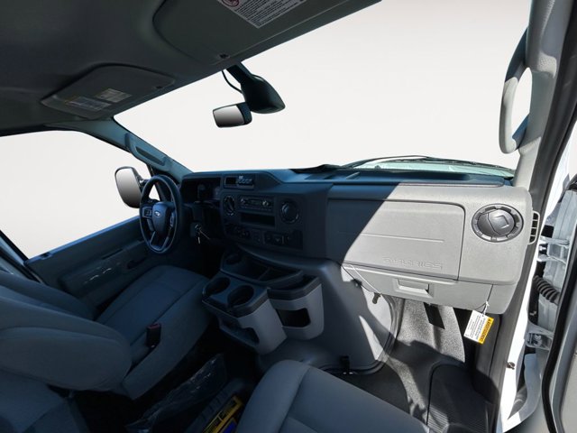 New 2026 Ford E-350 Cutaway - photo 9
