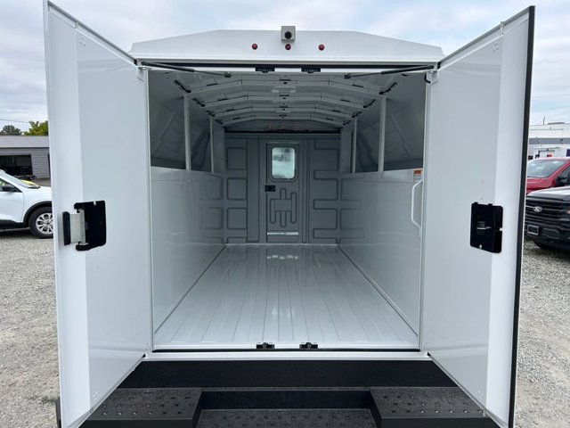 New 2026 Ford E-350 Cutaway - photo 17