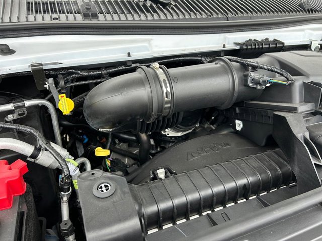 New 2026 Ford E-350 Cutaway - photo 19