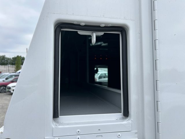 New 2026 Ford E-350 Cutaway - photo 24