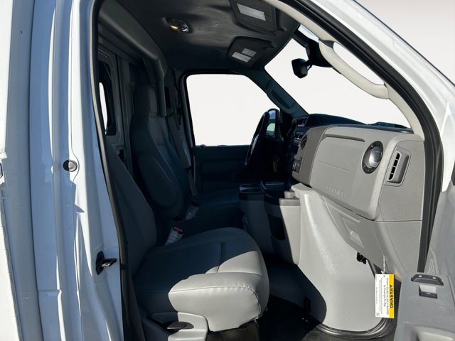 New 2026 Ford E-350 Cutaway - photo 6