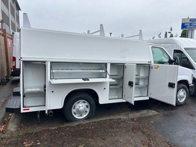 New 2026 Ford E-350 Cutaway - photo 12