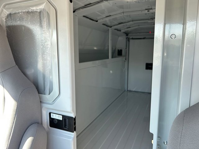 New 2026 Ford E-350 Cutaway - photo 16