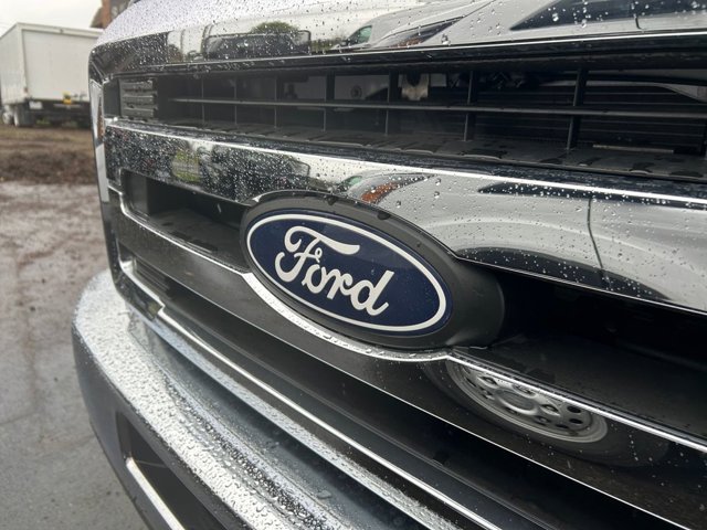 New 2026 Ford E-350 Cutaway - photo 8
