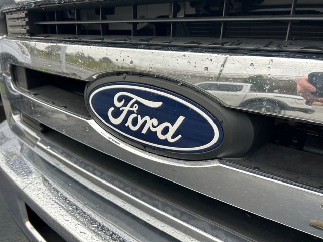 New 2026 Ford E-350 - photo 2