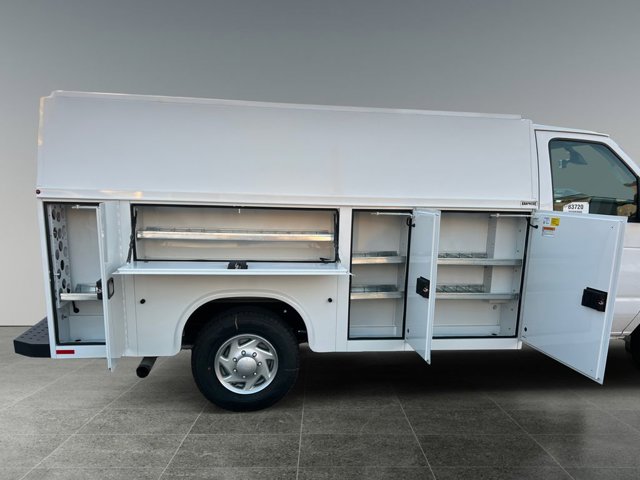 New 2026 Ford E-350 Cutaway - photo 6