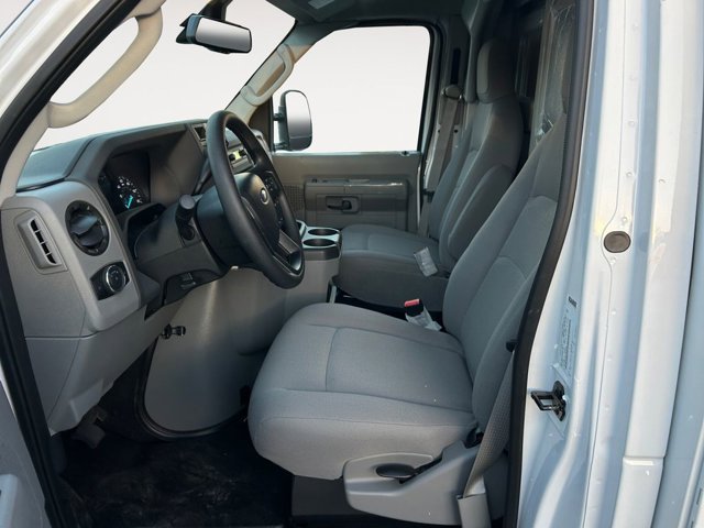 New 2026 Ford E-350 Cutaway - photo 9