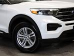 Used 2023 Ford Explorer XLT thumbnail 3