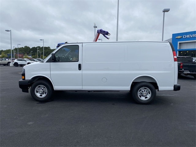 New 2025 Chevrolet Express 2500 Empty Cargo Van - photo 10