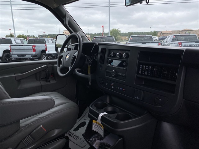 New 2025 Chevrolet Express 2500 Empty Cargo Van - photo 24