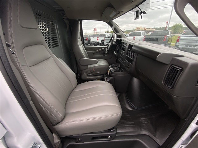 New 2025 Chevrolet Express 2500 Empty Cargo Van - photo 29