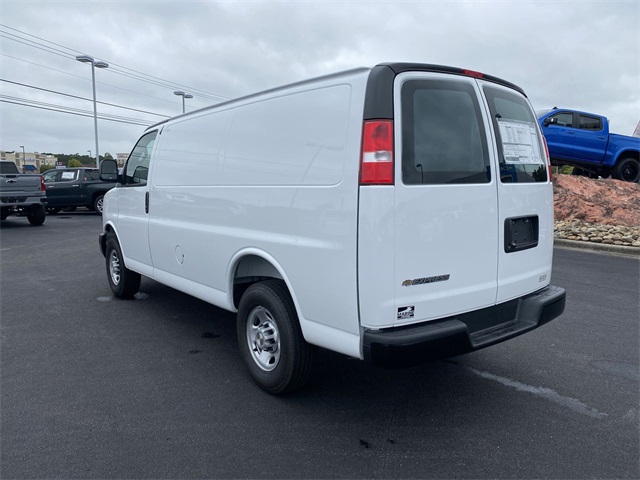 New 2025 Chevrolet Express 2500 Empty Cargo Van - photo 6