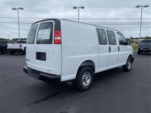 New 2025 Chevrolet Express 2500 Empty Cargo Van - photo 8