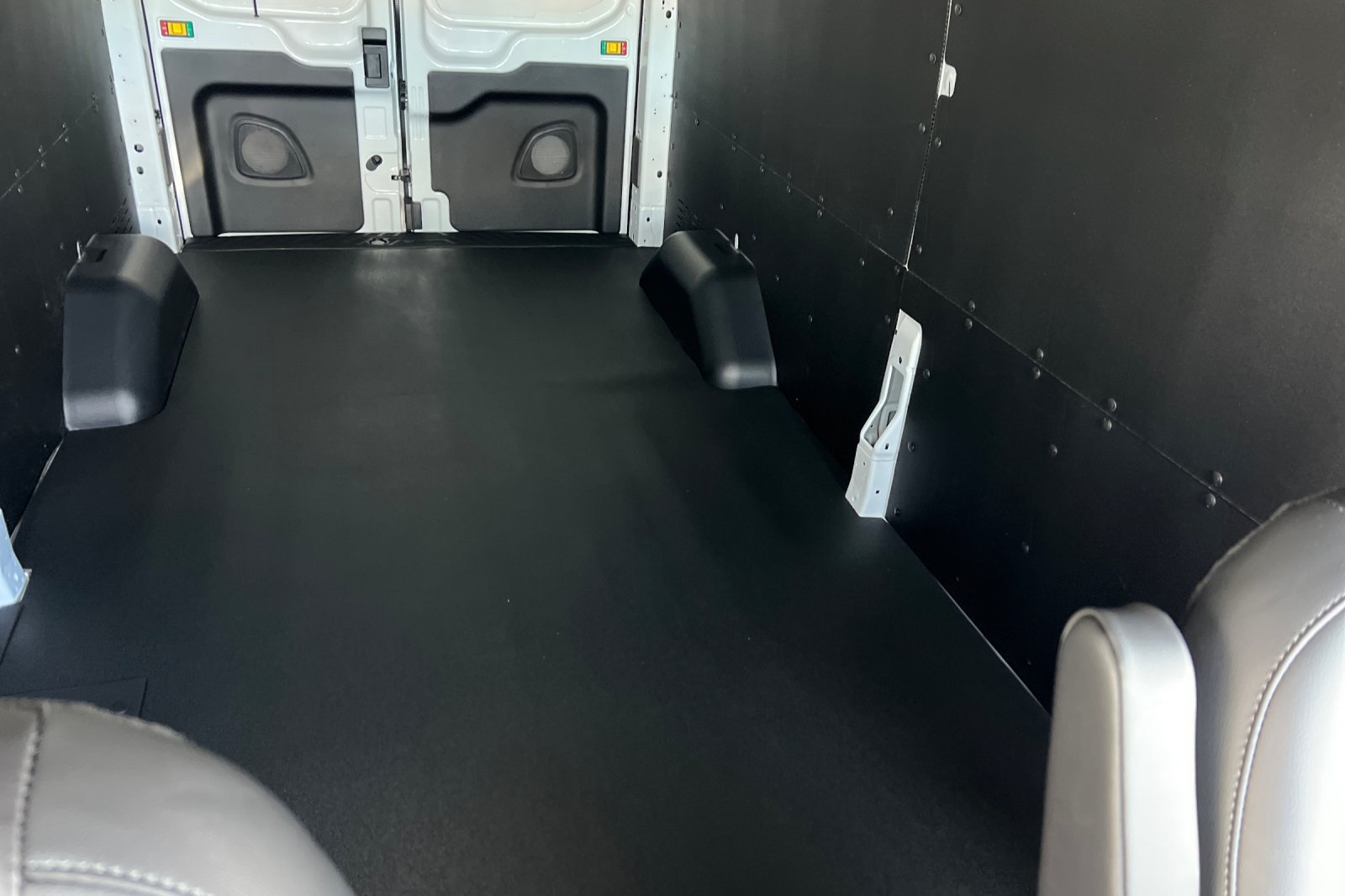 New 2026 Ford Transit 250 Low Roof Empty Cargo Van - photo 4