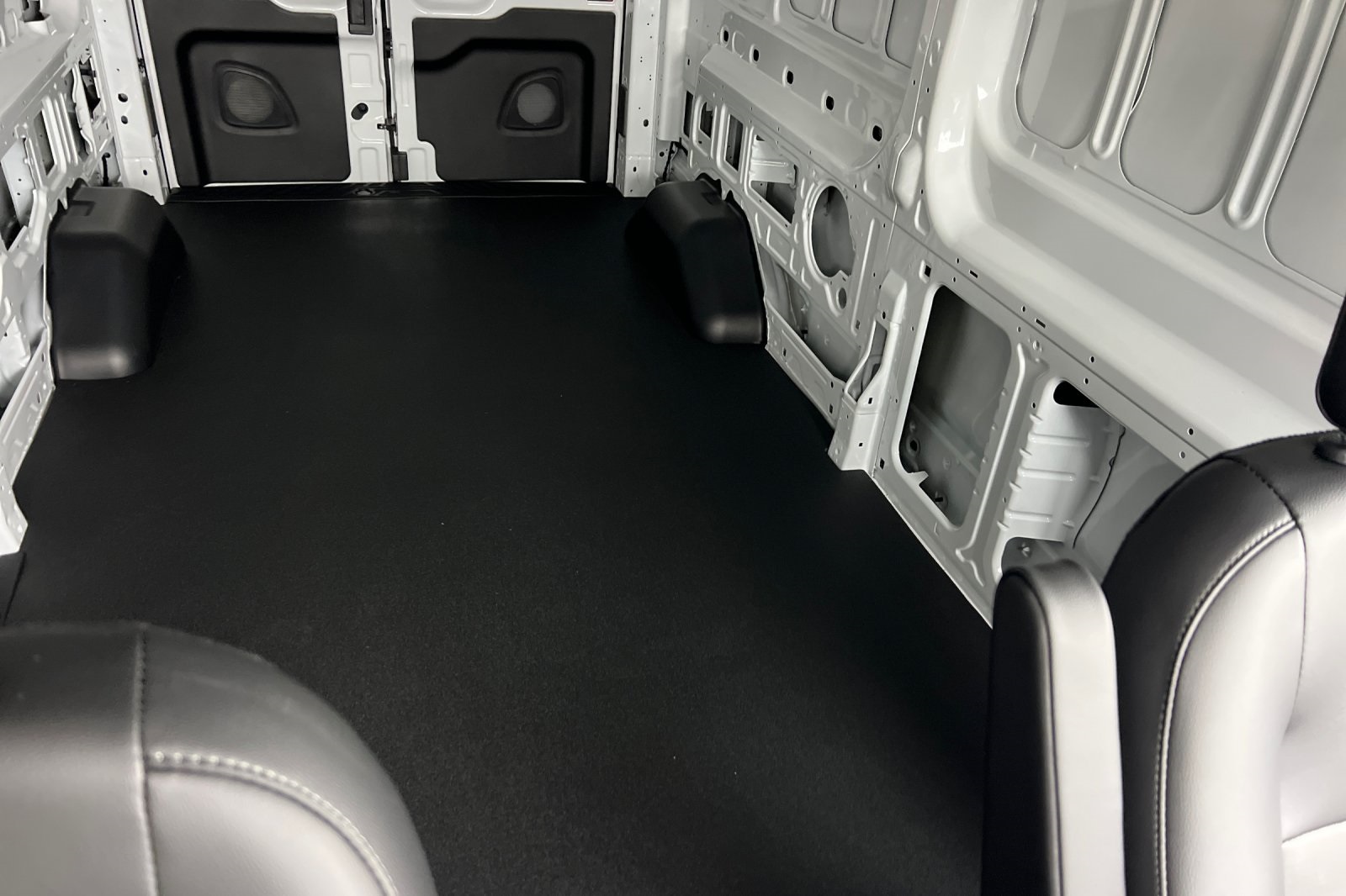 New 2026 Ford Transit 250 Medium Roof Empty Cargo Van - photo 4