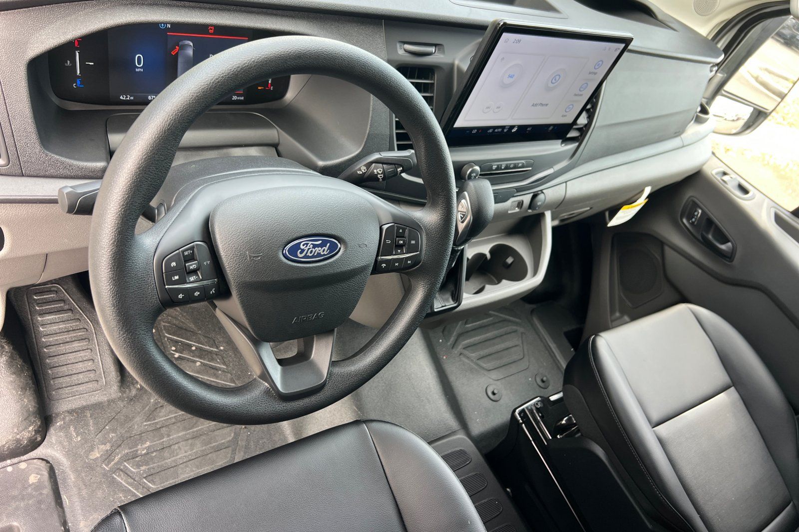 New 2026 Ford Transit 250 Low Roof Empty Cargo Van - photo 3
