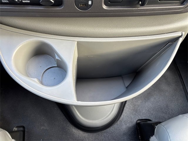 Used 2022 Ford E-350 Cutaway - photo 26