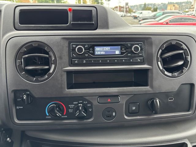 Used 2022 Ford E-350 Cutaway - photo 20