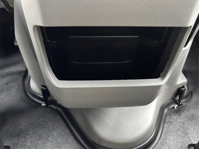 Used 2022 Ford E-350 Cutaway - photo 22