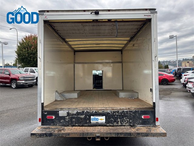 Used 2022 Ford E-350 Cutaway - photo 25