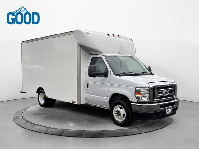 Used 2022 Ford E-350 Cutaway - photo 7