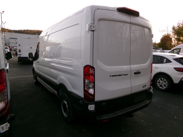 New 2026 Ford Transit 250 Medium Roof Empty Cargo Van - photo 5